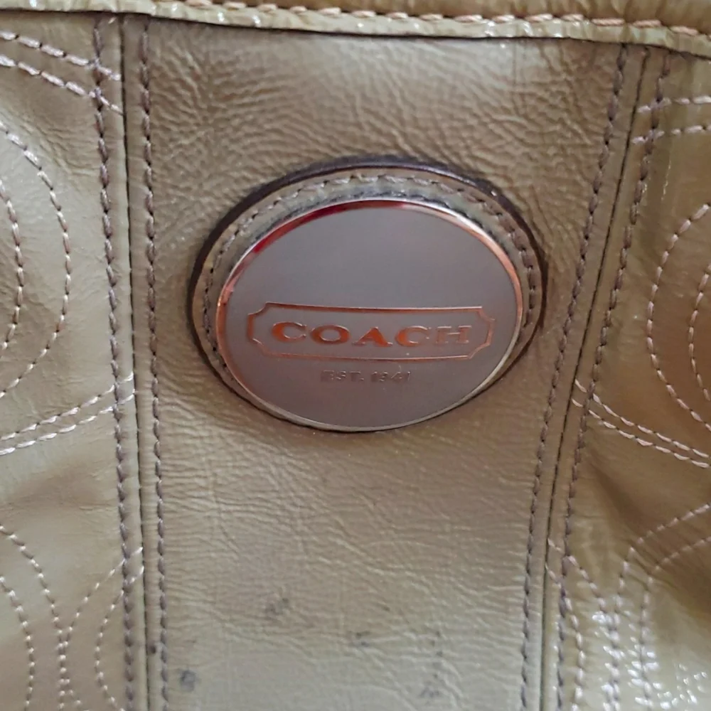 Coach F15658 signature kiss lock carryall never full olive green stiched pattern - Picture 5 of 13